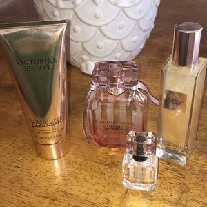 BRANDNEW Victoria’s Secret Bombshell Seduction Set